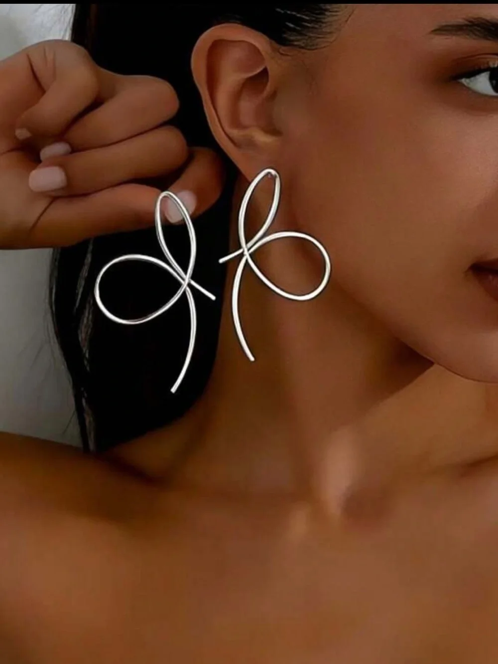 Silver Bow Earrings
